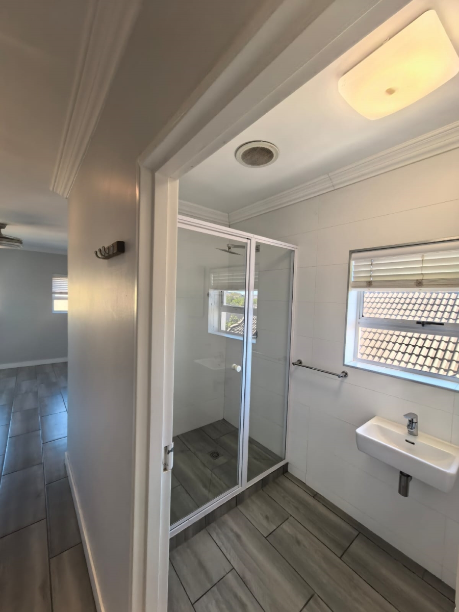 4 Bedroom Property for Sale in Somerset Country Estate Western Cape